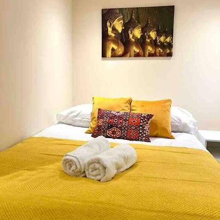 Cosy One Bedroom Flat In Central Londra Exterior foto