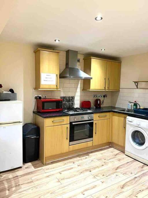 Cosy One Bedroom Flat In Central Londra Exterior foto